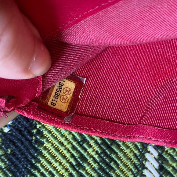 CHANEL Wallet & Crossbody - Picture 5 of 10